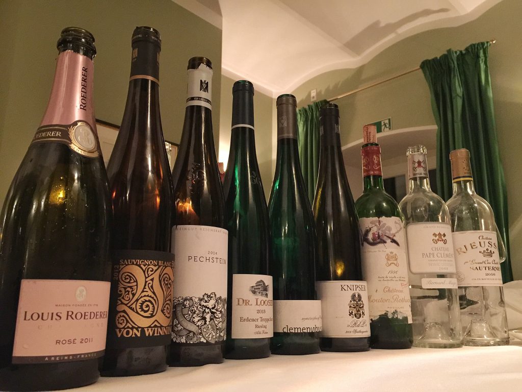 Bei Carla im Laurushaus, Schloss Hugenpoet Schloss Hugenpoet Laurushaus Wein Roederer