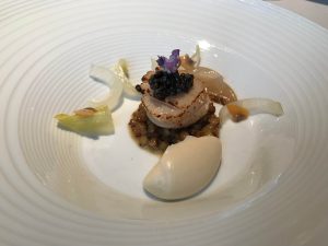 Jakobsmuschel von Joachim Wissler im Vendome - Bjr Le Bouquet 2