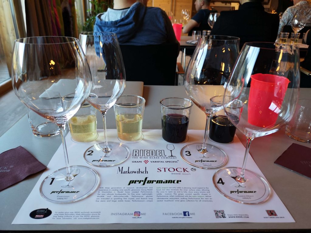 STOCK Weinwoche Zillertal Finkenberg Spa Wellness Wein Rotwein Weisswein Riedel Performance Blaufränkisch Riesling Burgunder Bordeaux Blend