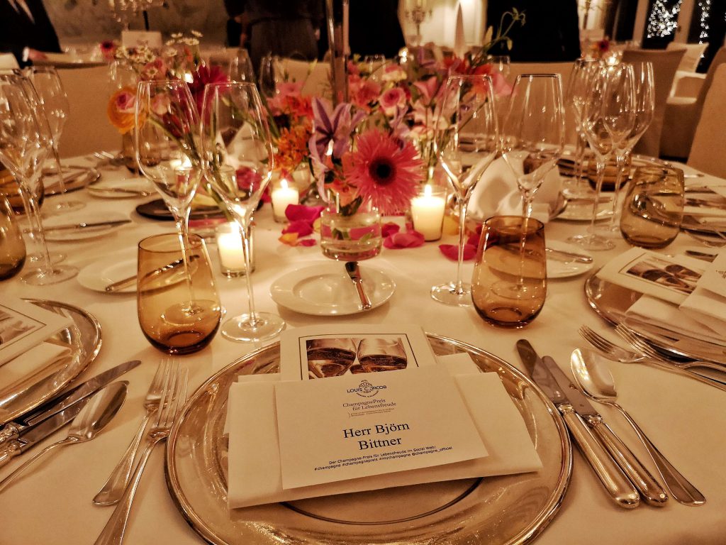 Champagner Preis Lebensfreude 2019 Louis C Jakob Hamburg Comite Champagne Table Dinner Björn Bittner Herr