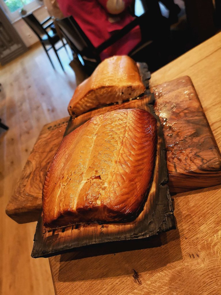 Steigenberger Grandhotel Petersberg Somm vs Blogger BBQ Wein Lachs geräuchert Goldhorn Beefclub Bonn Berlin