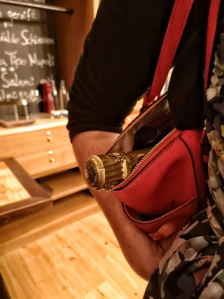 Steigenberger Grandhotel Petersberg Somm vs Blogger BBQ Wein Gewinn Gewinner Laurent Perrier Champagner