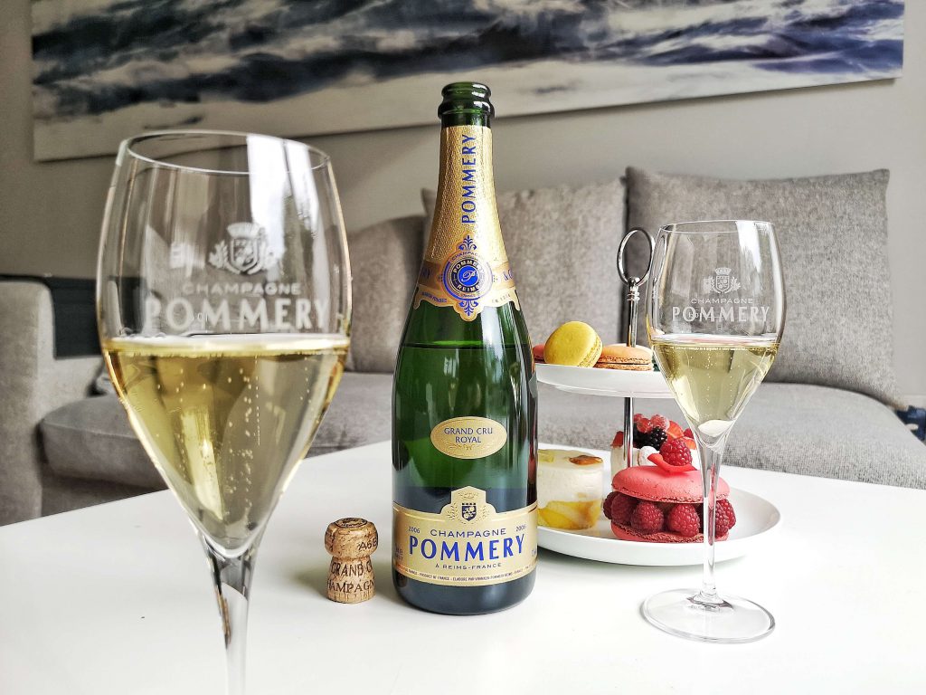 Pommery Grand Cru Royal Vintage 2006 Louise Reims Björn Bittner Weinglas Champagner Champagne BJR Le Bouquet