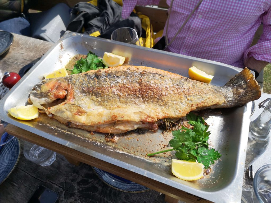 Tegernsee Spezial RPR1 Hör mal Wein Andreas Kunze Björn Bittner Fisch Lunch Fischerei Bistro Bad Wiessee Lachs