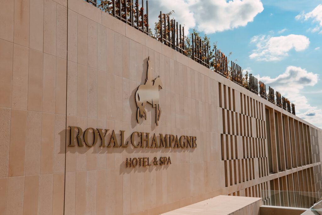 Royal Champagne Welcome Spa Hotel